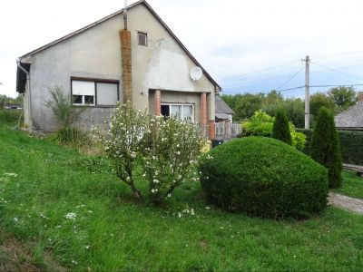 RODINNÝ DOM Hernádszurdok