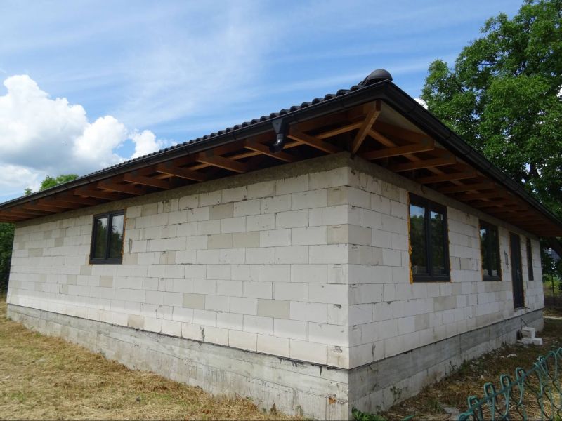 4 - izbový Bungalov, Sečovce - 2