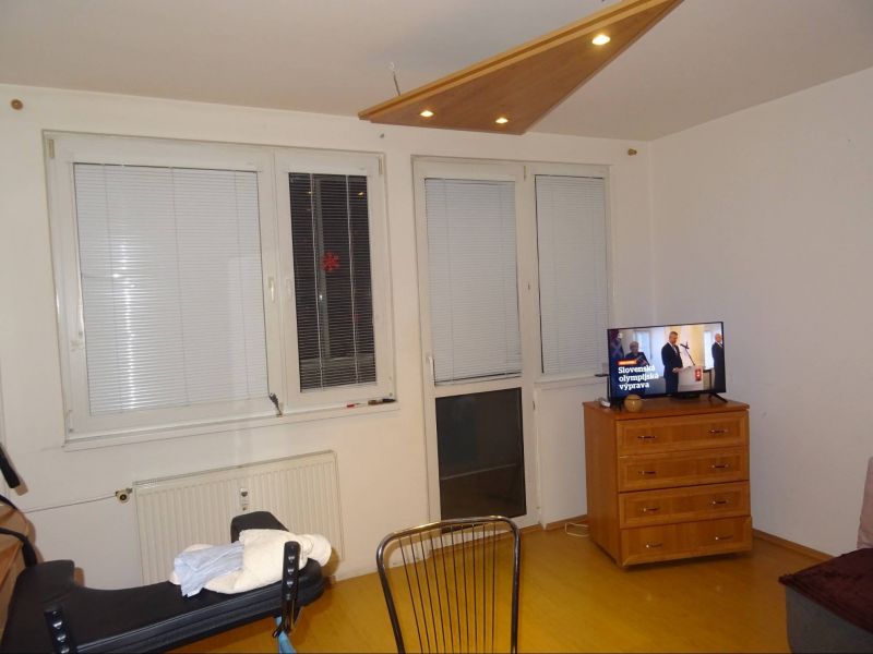 1 - izbový byt Košice -Varšavská - 4