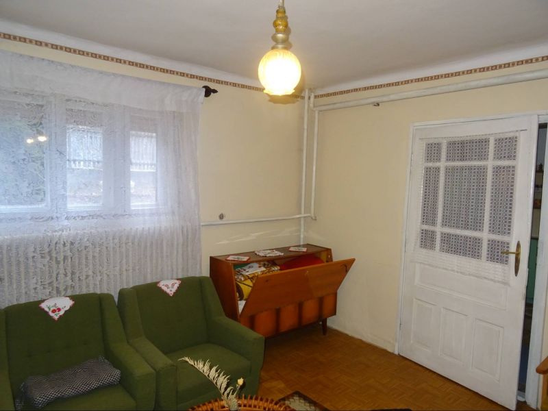 Rodinný dom 4 izbový - Szalaszend - 11