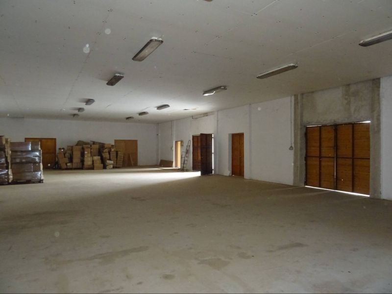 OBJEKT na podnikanie - veľkoobchod, distribúcia, sklad - 3