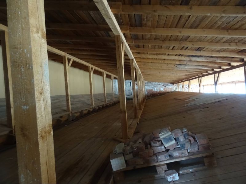 OBJEKT na podnikanie - veľkoobchod, distribúcia, sklad - 17